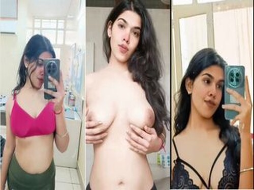 Sexy Indian mall Shows Her Boobs part 2