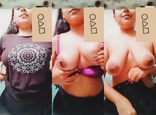 Sexy Indian Mal Shows Her Big Boobs